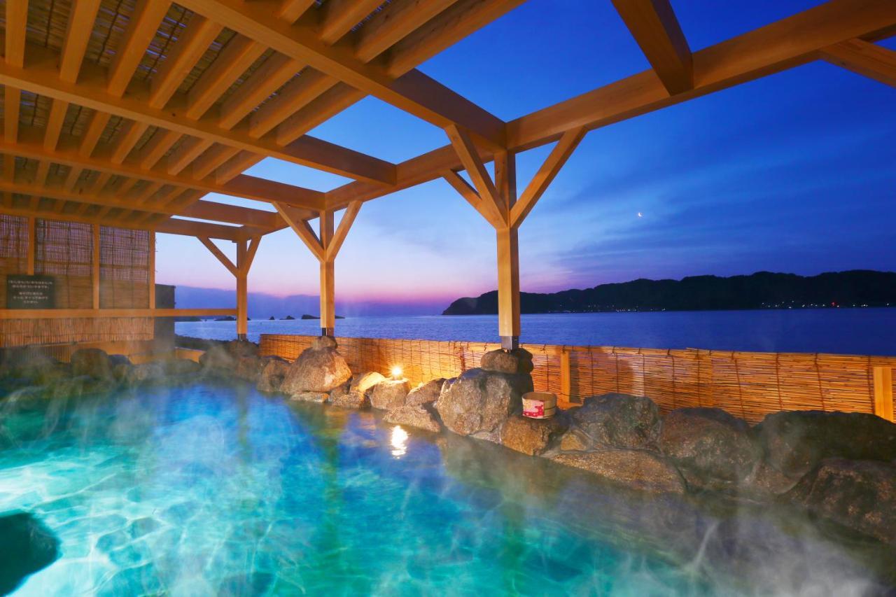 Ooedo Onsen Monogatari Nanki Kushimoto Hotel Kültér fotó