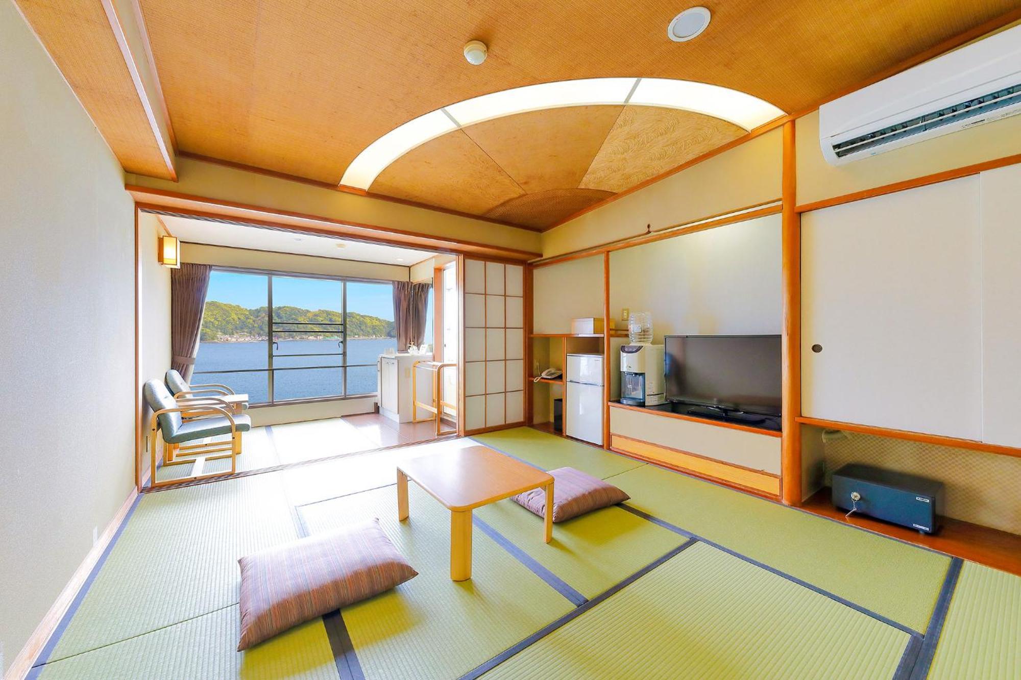 Ooedo Onsen Monogatari Nanki Kushimoto Hotel Kültér fotó