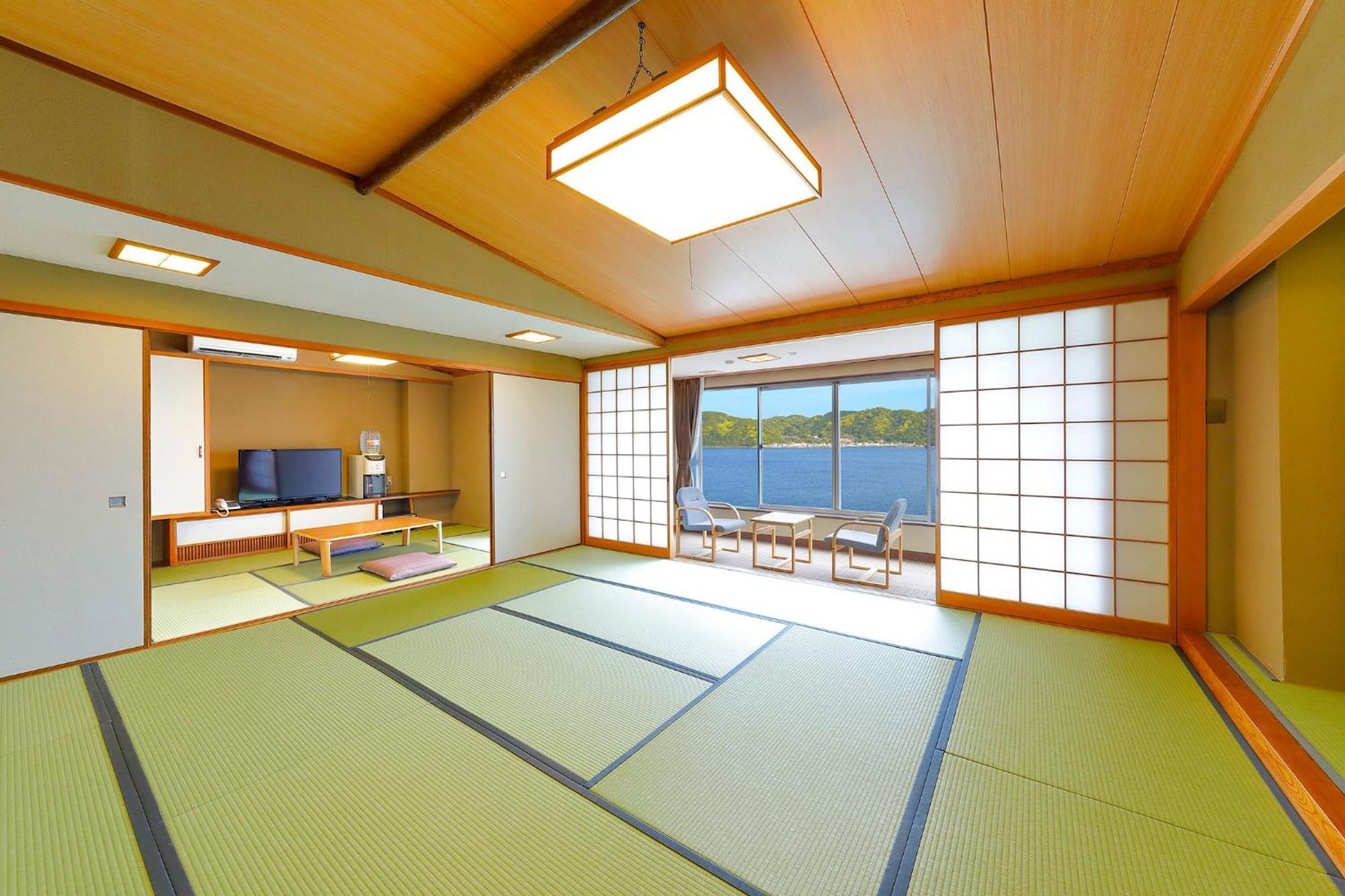 Ooedo Onsen Monogatari Nanki Kushimoto Hotel Kültér fotó